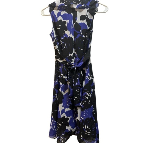 Blue Floral Print Sheer Ruffled V-Neck Belted Dress By Trulli Size 4P - Picture 6 of 7